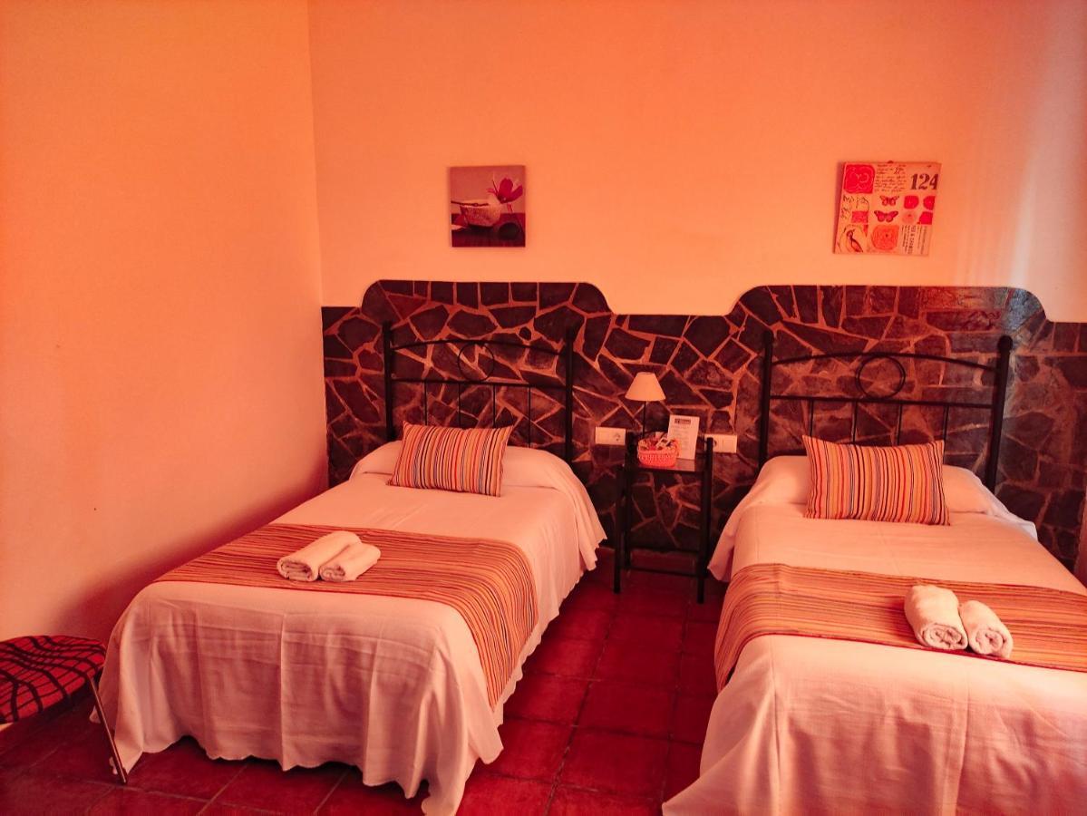 Casa Rural La Aduana Villanueva del Fresno ภายนอก รูปภาพ